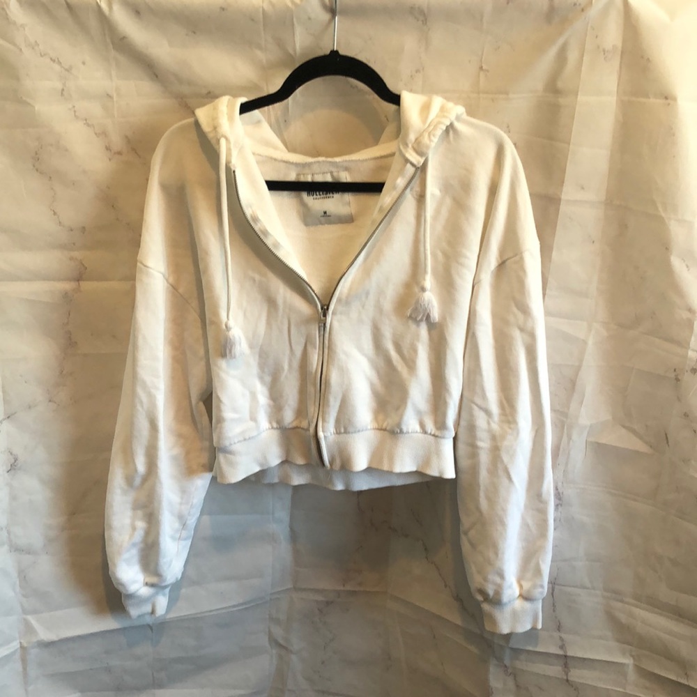 💖3/$20 Hollister Cropped Zip Up Light Jacket Size M
